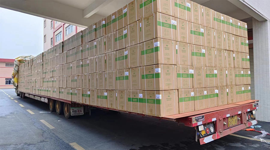 場(chǎng)面壯觀！國(guó)內(nèi)某知名品牌客戶2000臺(tái)波輪洗衣機(jī)高效裝柜完畢