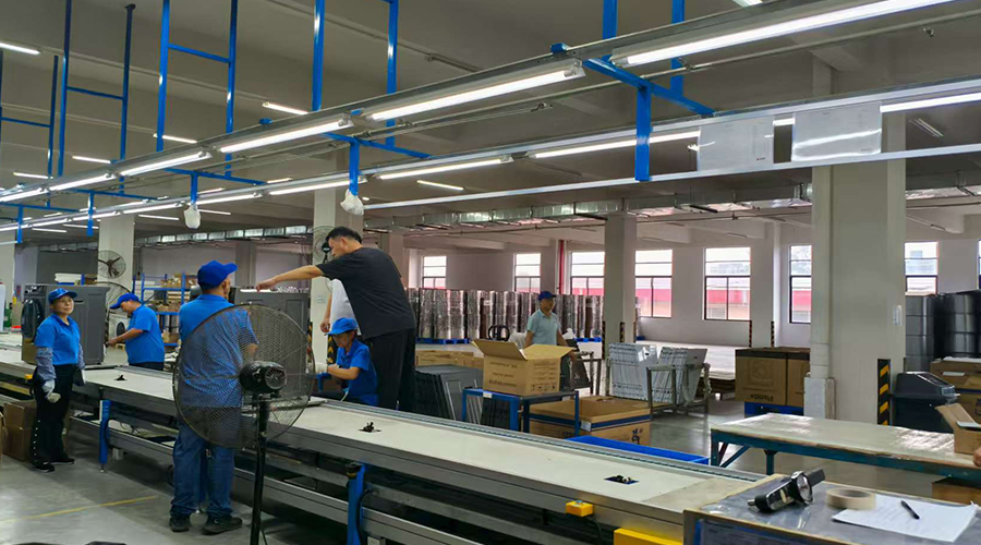 巴西客戶到訪金環(huán)電器，洽談熱泵烘干機(jī)后續(xù)訂單