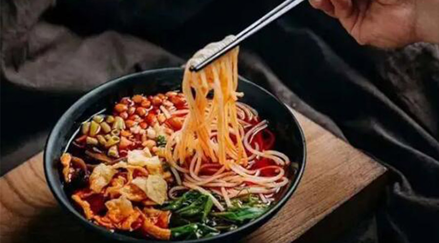 吃螺螄粉衣服上有味道如何快速解決！滾筒衣服烘干機(jī)有辦法