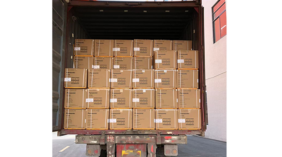 國內(nèi)知名品牌客戶裝柜完畢！順利發(fā)貨！