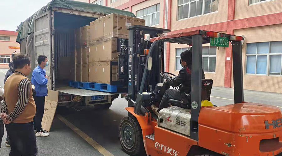 加急生產(chǎn)順利出貨！緩解客戶節(jié)后衣服干衣機(jī)庫(kù)存不足問題